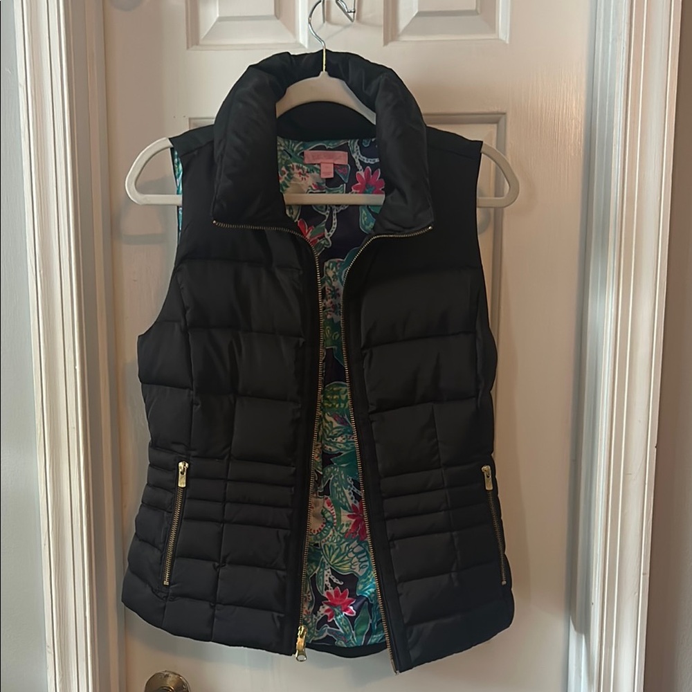 Lilly Pulitzer Black Quilted Vest with Floral Accent Lining